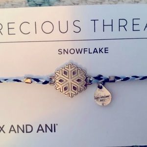 Alex and Ani NWT Snowflake Braided Pull-chain Bracelet in Silver
